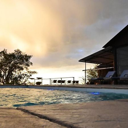 Aloegrove Safari Lodge Otjiwarongo Bagian luar foto
