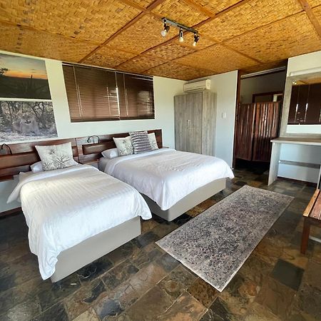 Aloegrove Safari Lodge Otjiwarongo Bagian luar foto